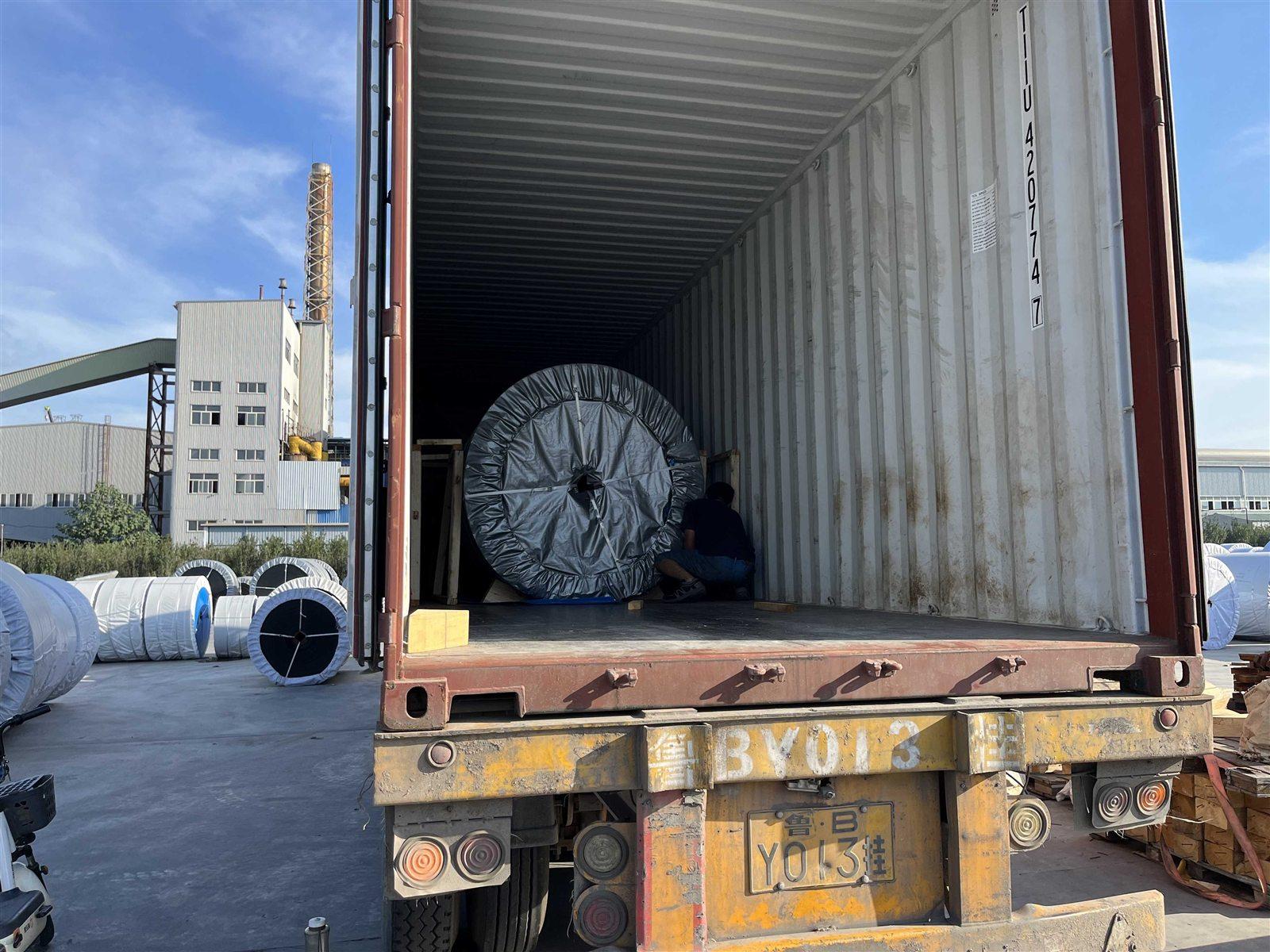 Rubber caps shipment to UAE / Dubai
